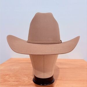 NEW!! Stetson- Mezcal 6X Cowboy Hat. Size 7 1/4. Brand new with tag and box